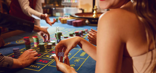 Benefits you will get in playing at online casino